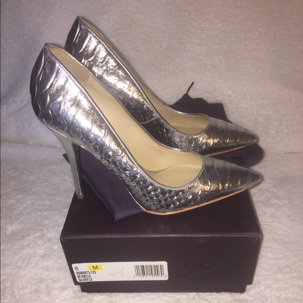 B Brian Atwood Silver python pumps, NWB, Sz 8